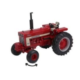 Britains - International Harvester Farmall 1066 1:32, image 
