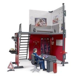 Bruder Fire station with Fireman 1:16, image 
