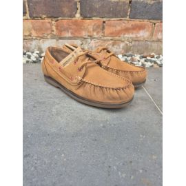 Dartmouth Honey Nubuck Deck Shoe with Pink Eyelets, image 